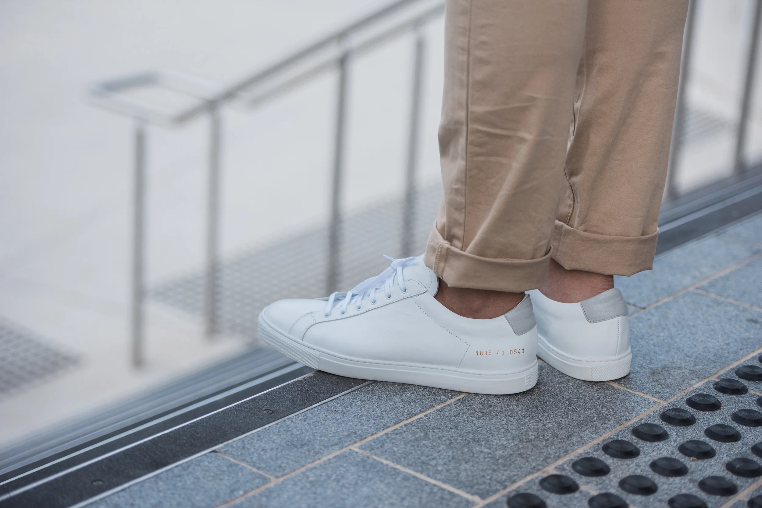 Common projects vs axel arigato discount